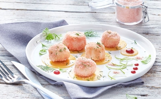 Saint Jacques poélée au Biscuit Rose et gelée d’abricot