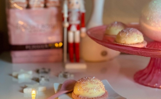 Dome au Biscuit Rose