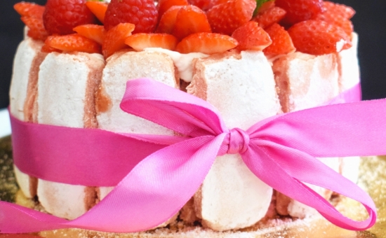 Charlotte Biscuits Roses, fraises et framboises