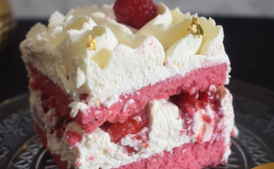 Génoise au Biscuit Rose et aux framboises
