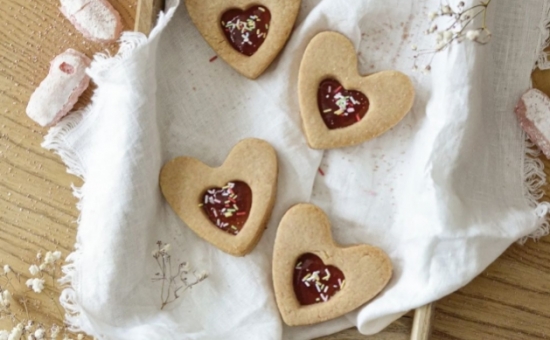 Biscuit Coeur au Biscuit Rose