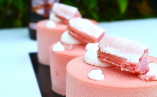 Entremet à la bière de Biscuit Rose et vanille caramel